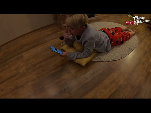 ❤️ Loira louca chupando uma pica enorme chupando e saltando sobre ela - Sexo Anal Sexo vídeo em porno pt-br.eviewporn.ru ☑